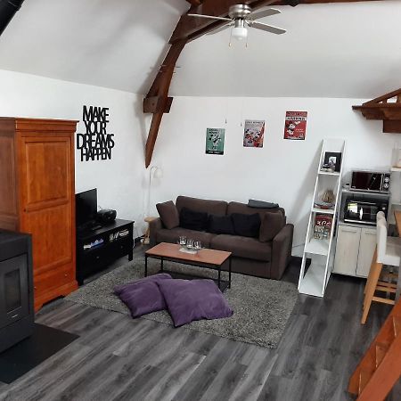 Studio L'Indépendance Appartamento Buchelay Esterno foto