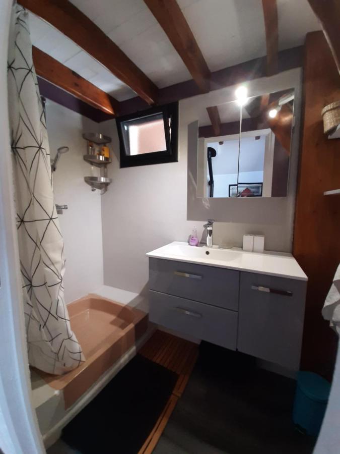 Studio L'Indépendance Appartamento Buchelay Esterno foto